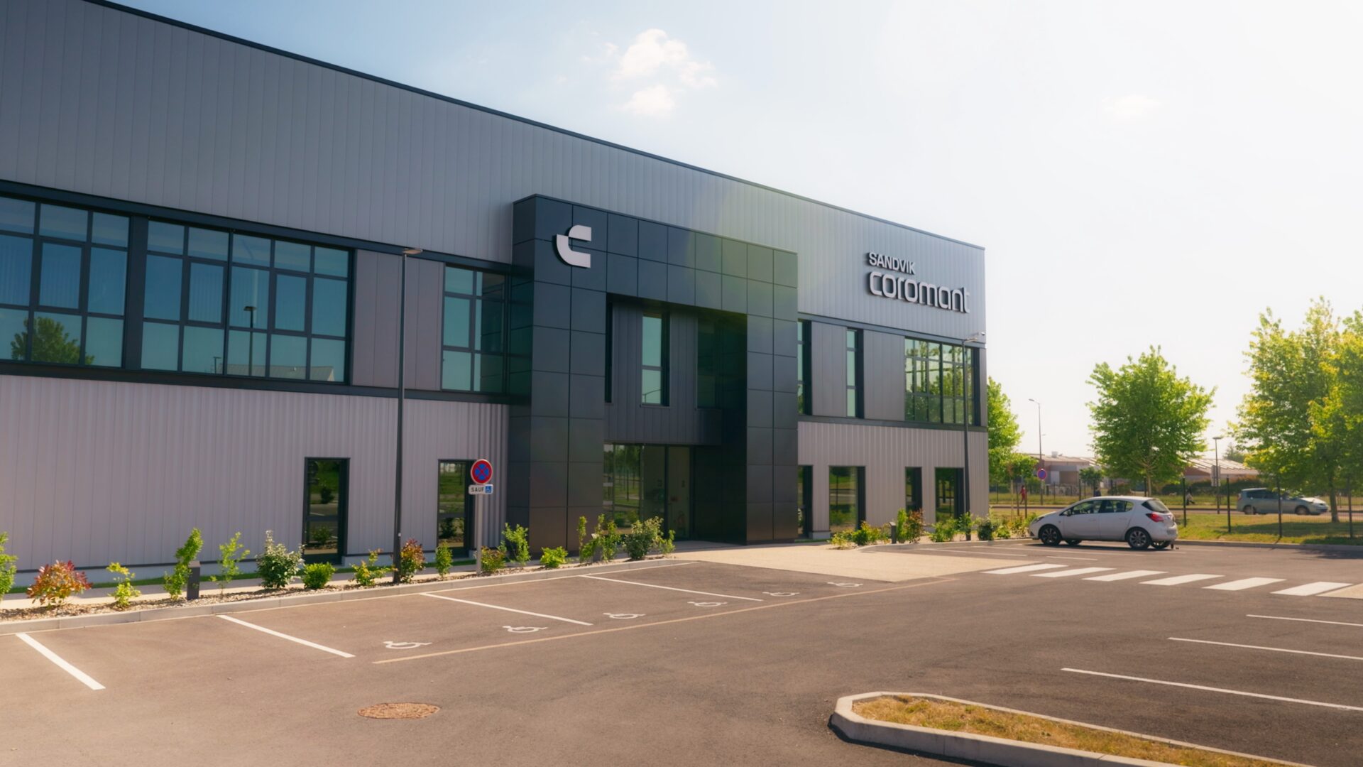 Vidéaste basé à Dreux en région Centre-Val de Loire. Spécialisé dans la vidéo d'entreprise et évènementiel.