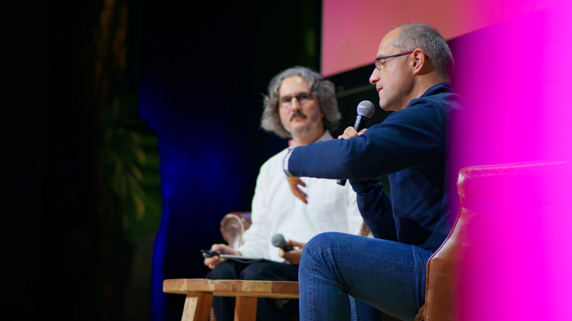 Vidéaste basé à Dreux en région Centre-Val de Loire. Spécialisé dans la vidéo d'entreprise et évènementiel.
