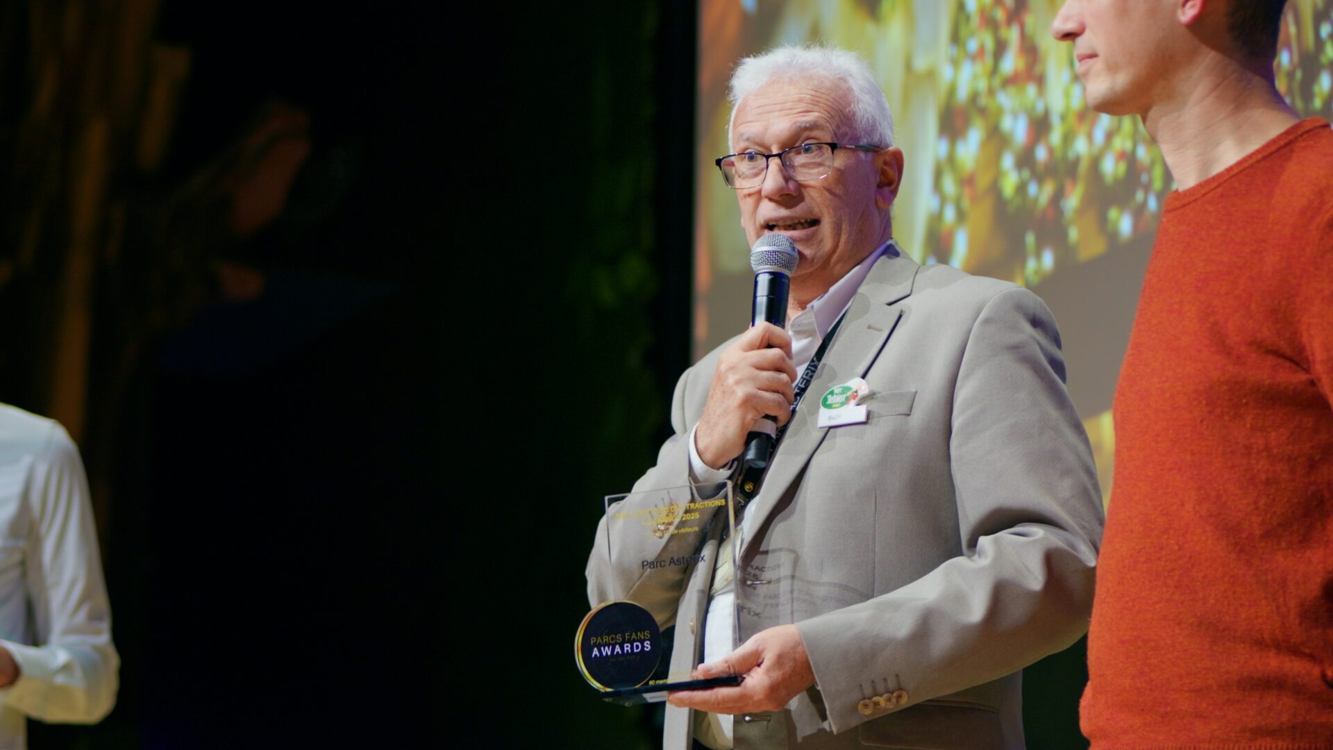 Vidéaste basé à Dreux en région Centre-Val de Loire. Spécialisé dans la vidéo d'entreprise et évènementiel.